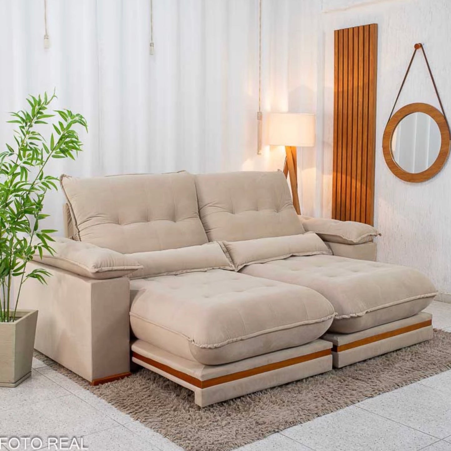 Sofá Retrátil Reclinável Ibis 2.50m Veludo Bege 827 - D33 e Molas Ensacadas