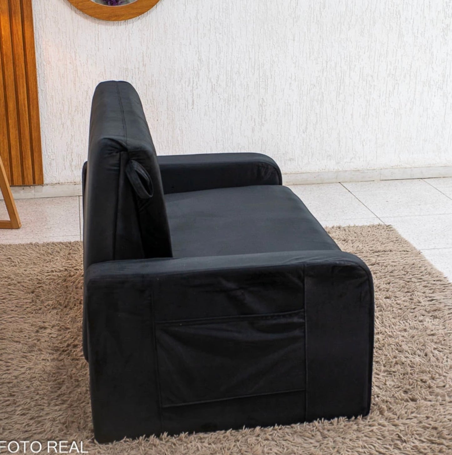 Sofá Cama Daiane Larg. 1.40m C/Baú Veludinho Preto 379/451