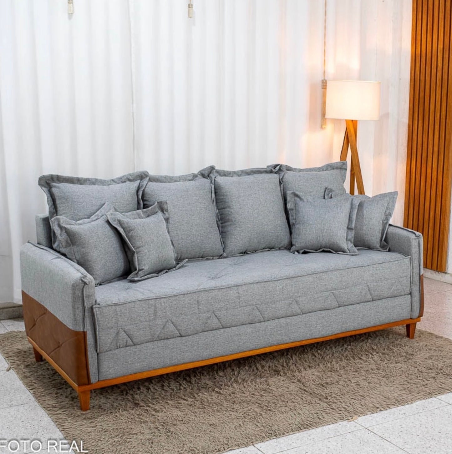 Sofá 4 Lugares Living Luca 2.10m Linho Cinza C/ Detalhe - Molas Bonnel